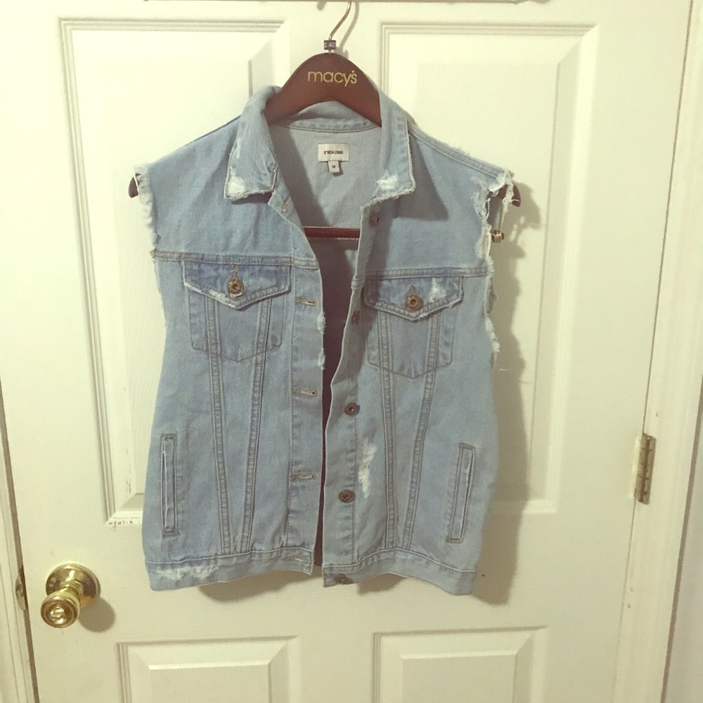 Sneak Peek Medium Jean Distressed Vest